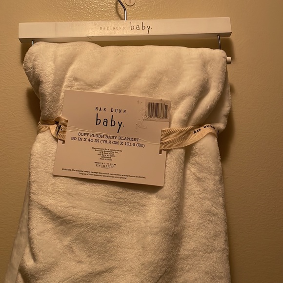 Raw Dunn super Soft Baby Blanket embroidered with Dreamer at the bottom. - Picture 3 of 4